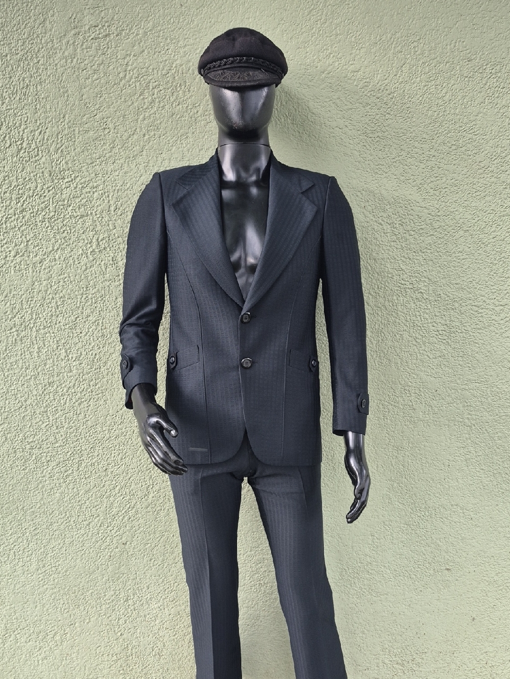 Bonds Designer Group Exclusive Men's Vintage Black 2 (PC) Custom Suit
